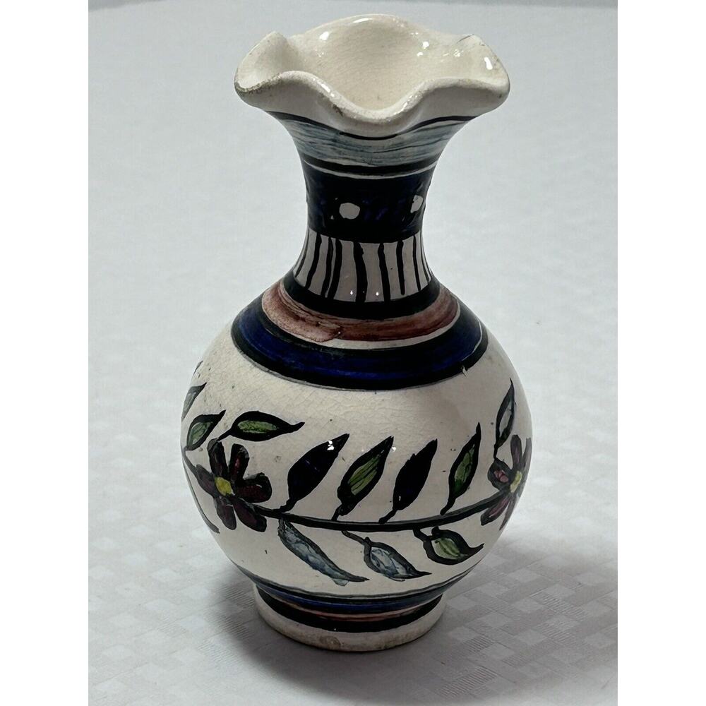Vintage Small 4.5”‎ Handmade, and painted floral pottery bud vase
